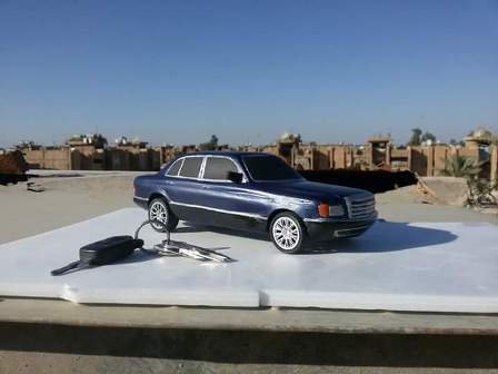 به‌ وێنه‌: به‌ كه‌ره‌سته‌یه‌كی ساده‌ ئۆتۆمبێلی كۆن دروست ده‌كات